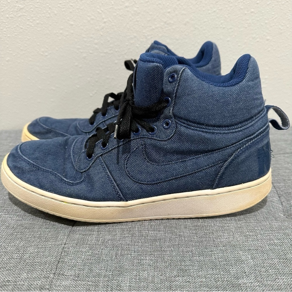 Nike Men’s Vintage Court Borough Jean Rare Chambray Sneaker
